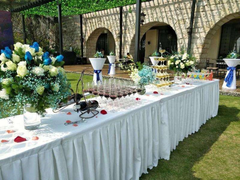 會(huì)議室各類臺(tái)型擺設(shè)  